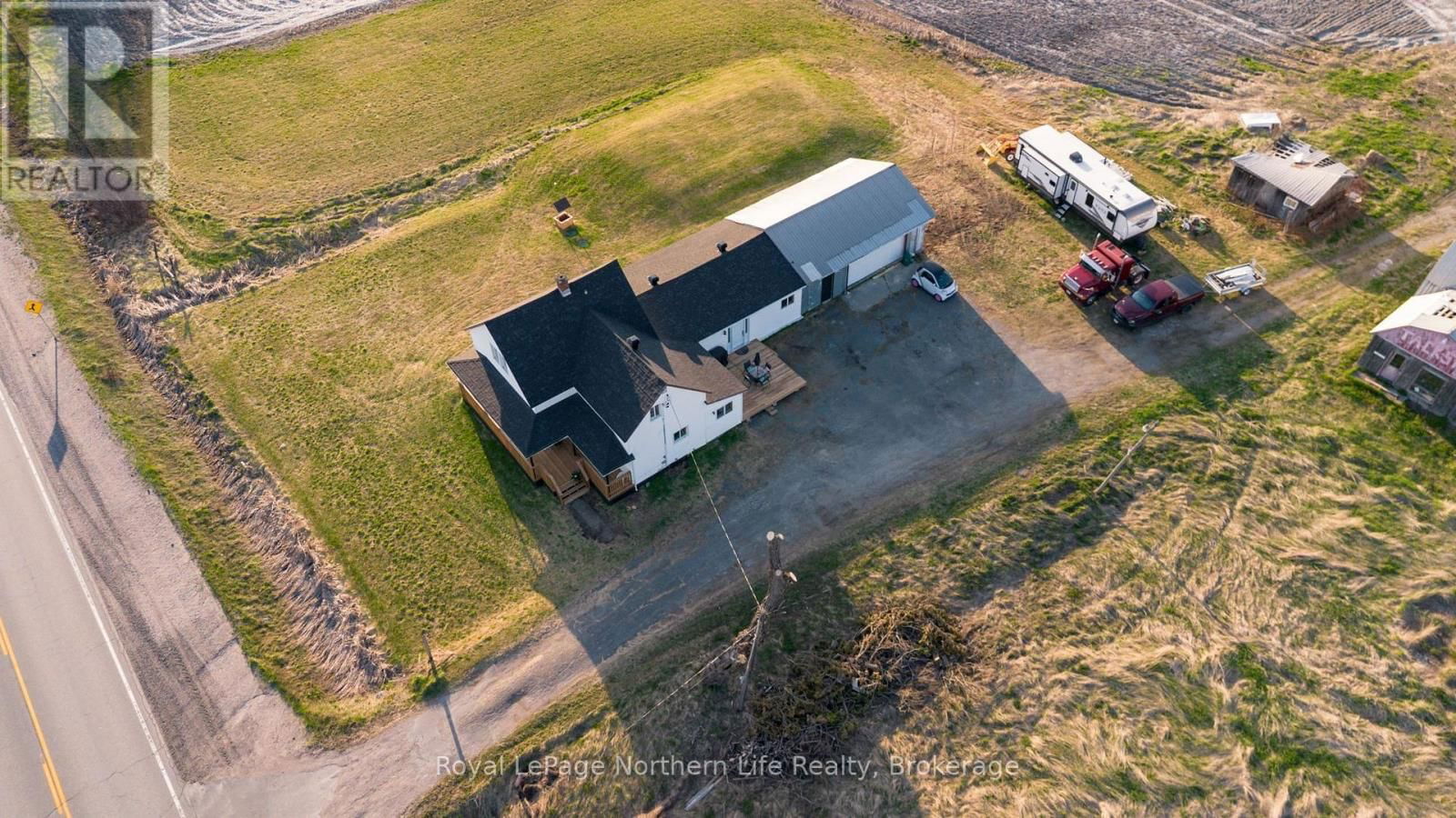 10725 HIGHWAY 17 EAST Image 5