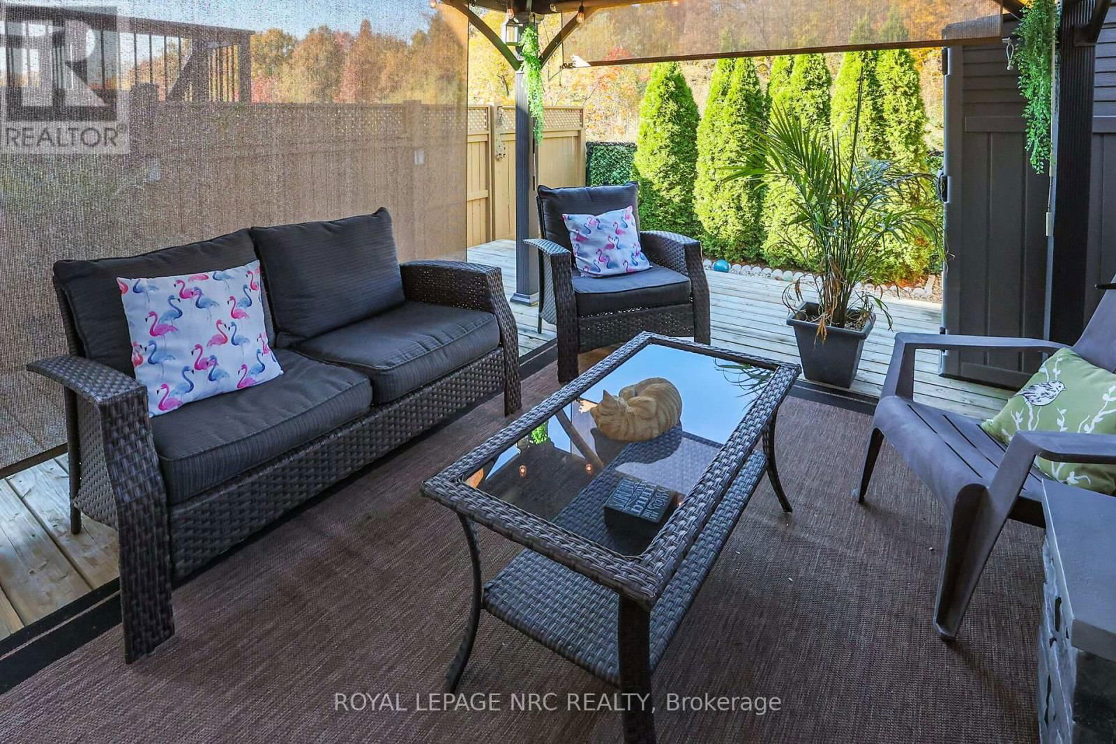 8681 DOGWOOD CRESCENT Image 3
