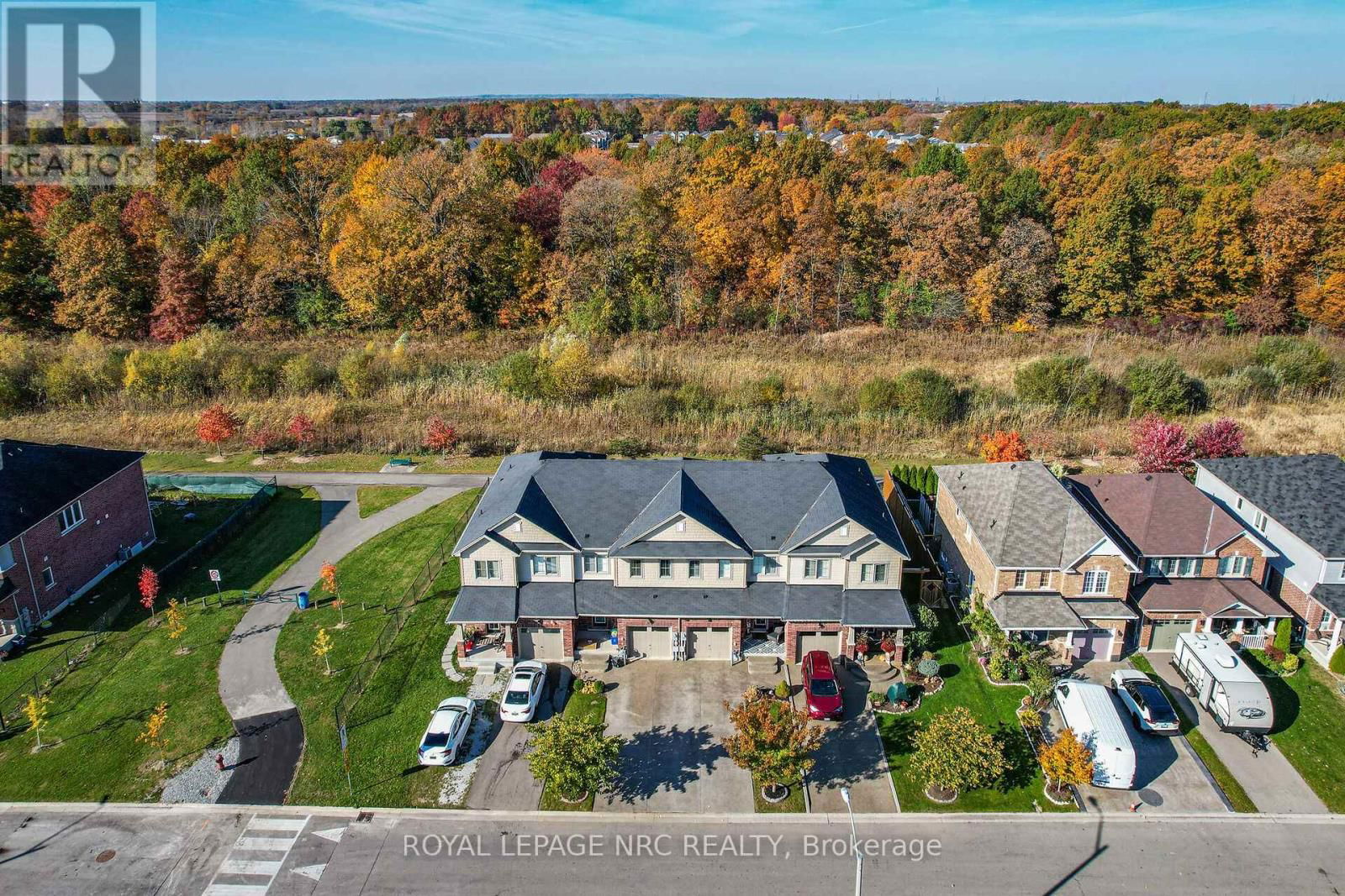 8681 DOGWOOD CRESCENT Image 31