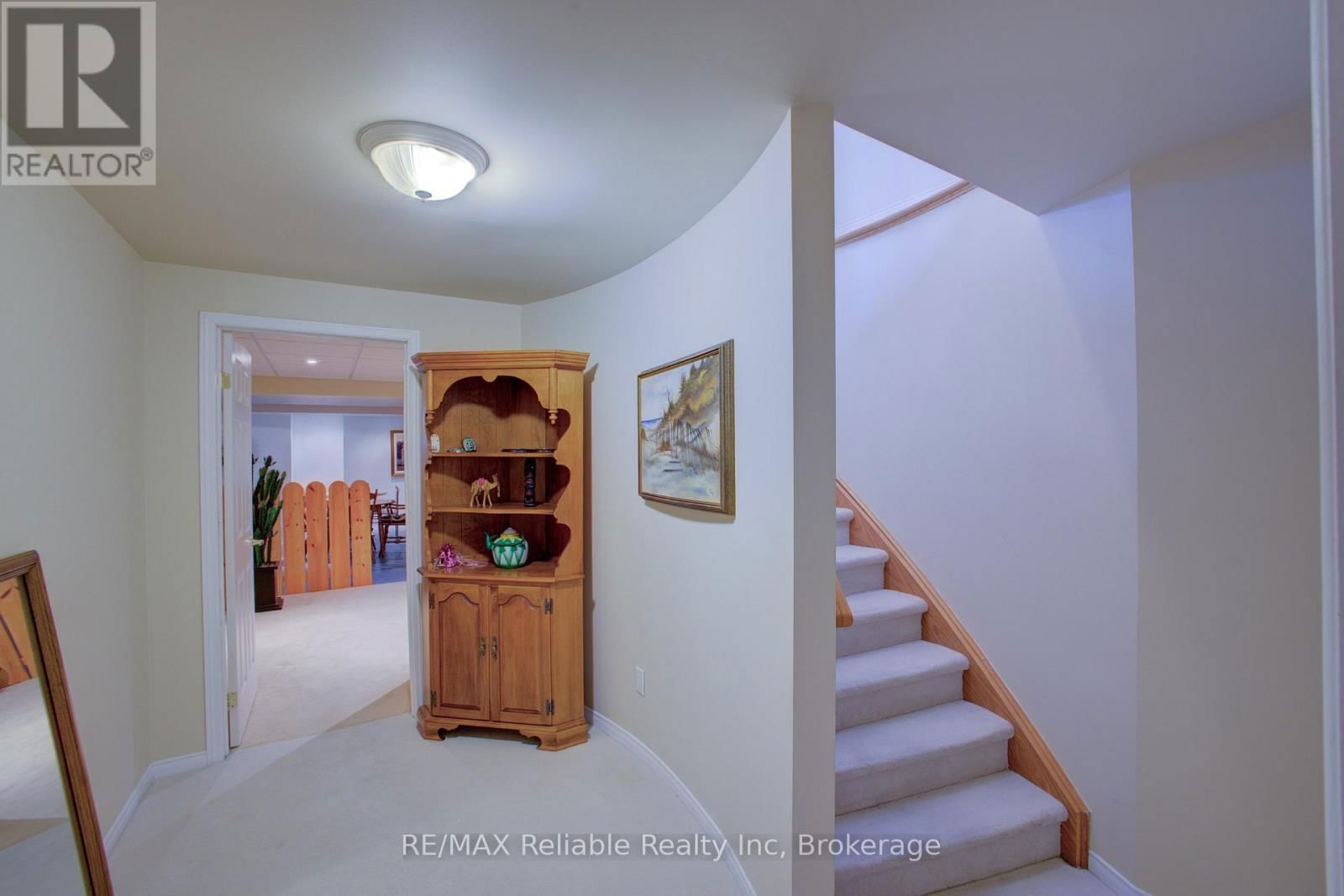 16 STORNOWAY CRESCENT Image 23