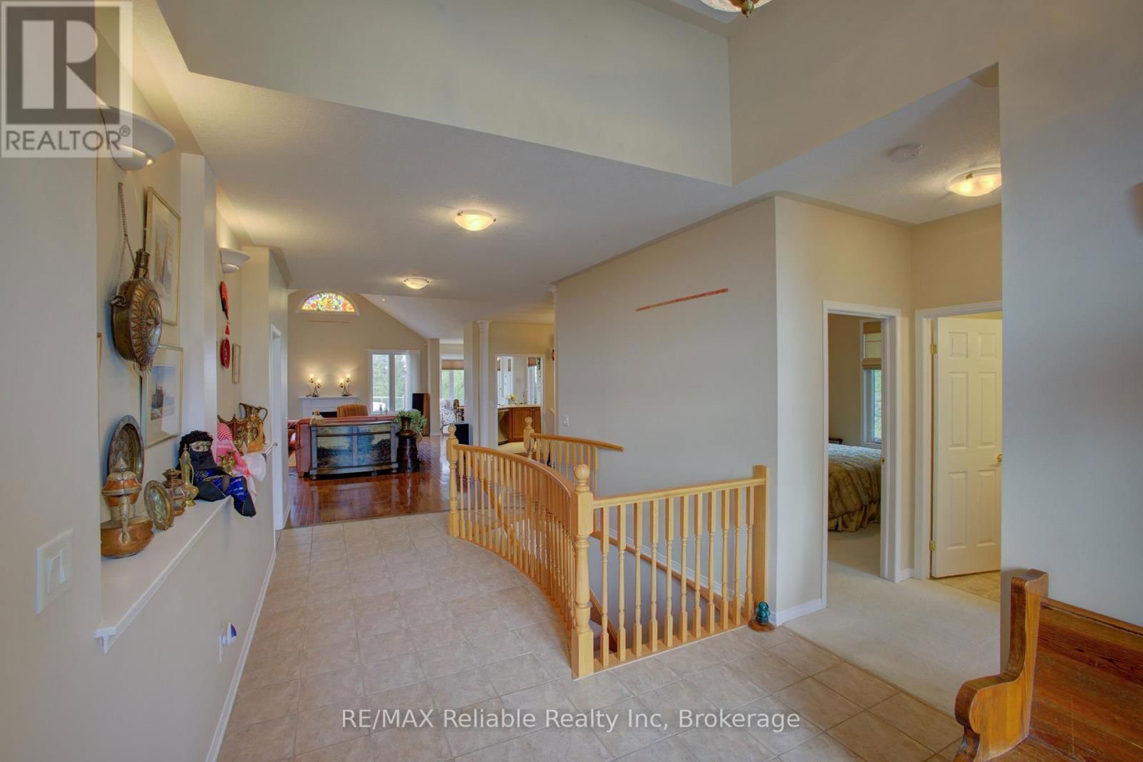 16 STORNOWAY CRESCENT Image 4