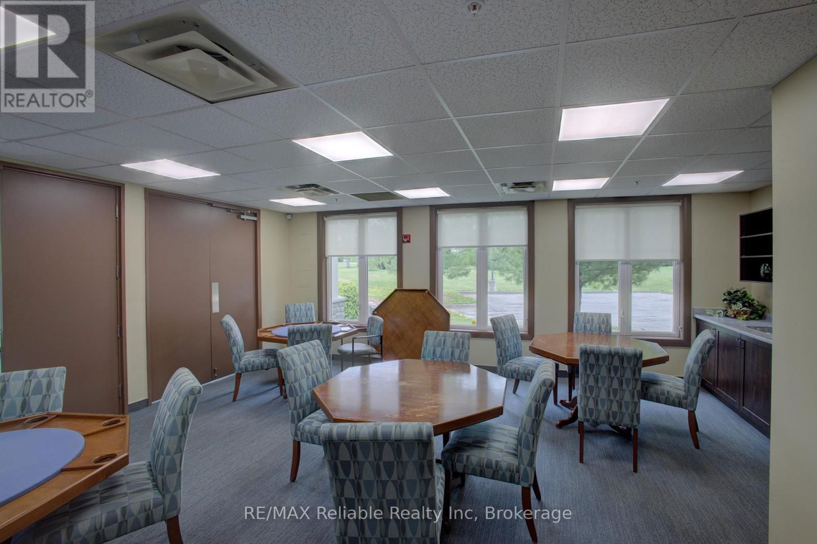 16 STORNOWAY CRESCENT Image 43