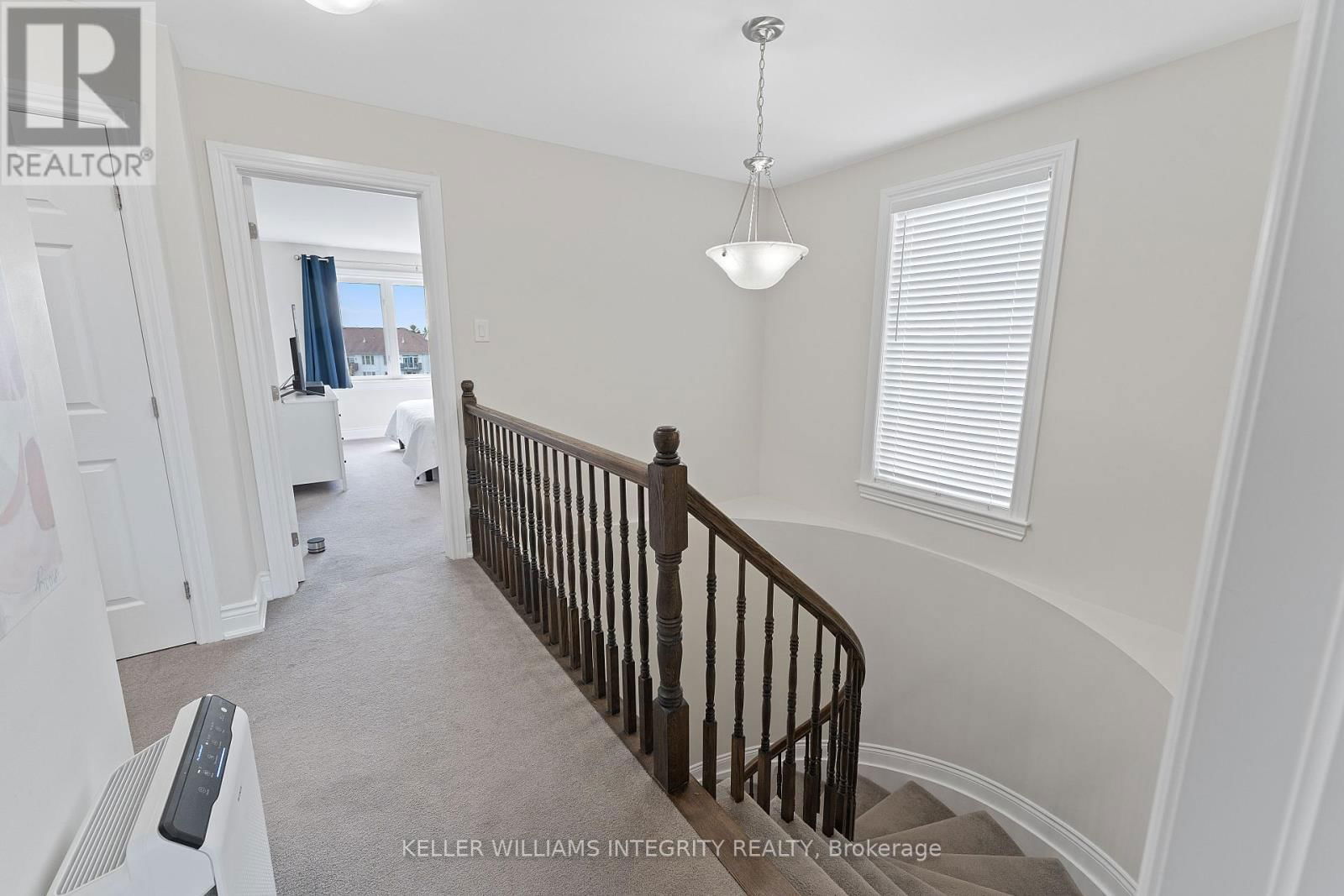 296 BERT HALL STREET Image 16
