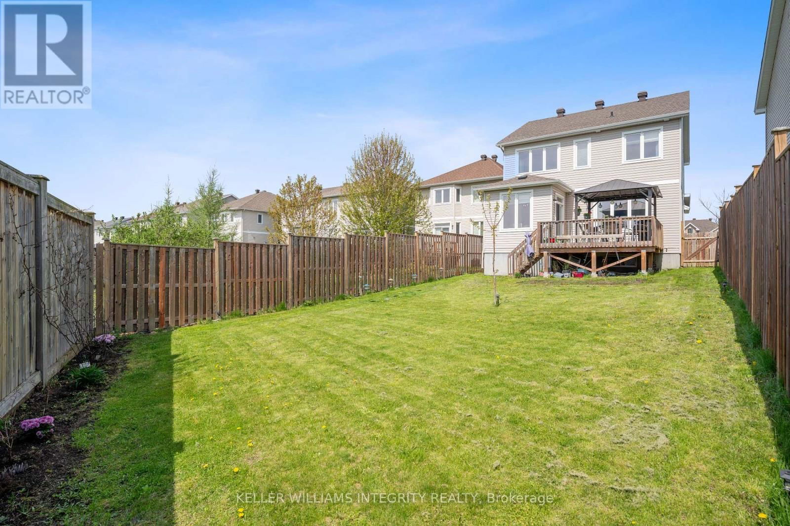 296 BERT HALL STREET Image 32