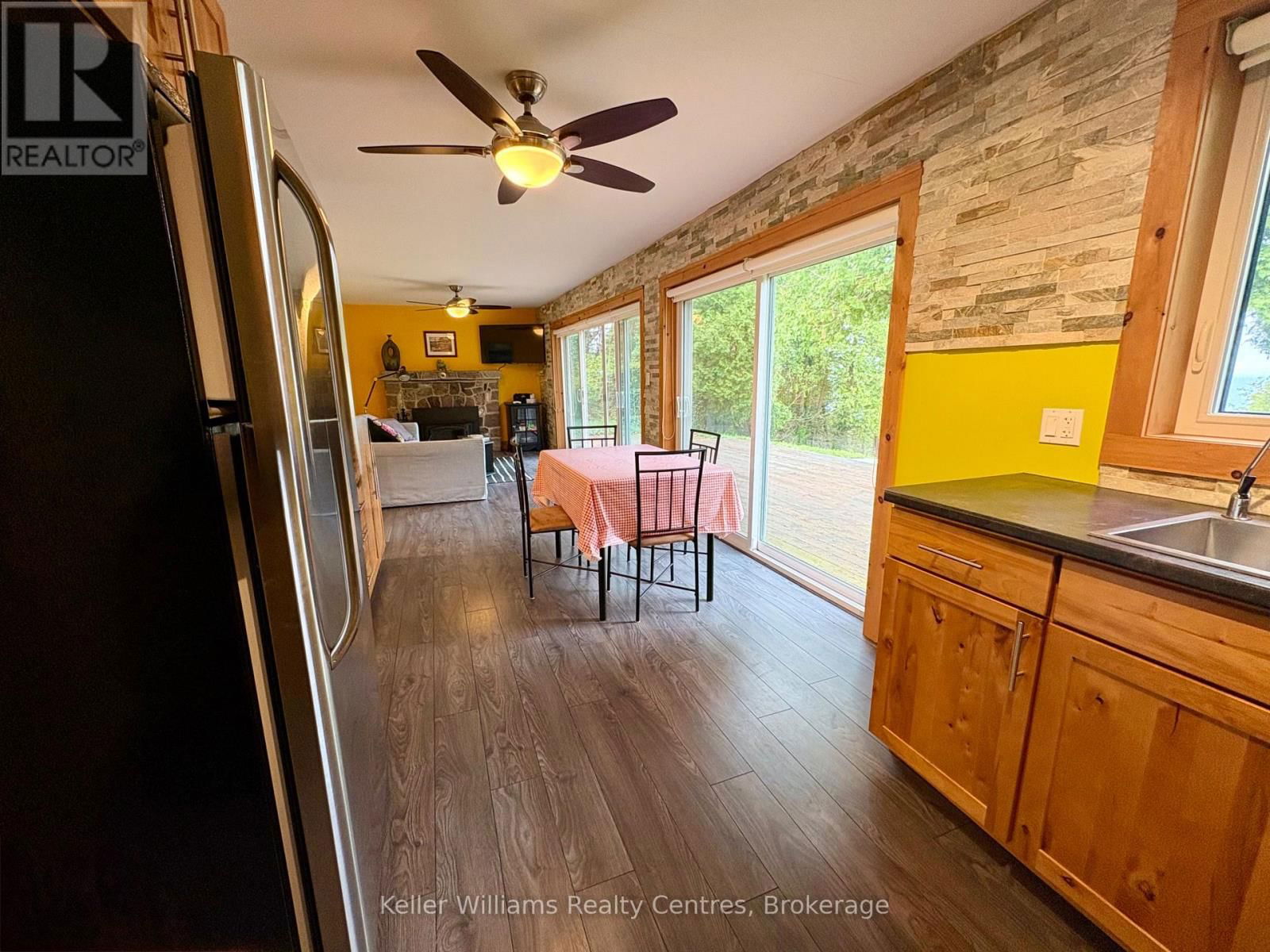 78341 JOHN STREET Image 24