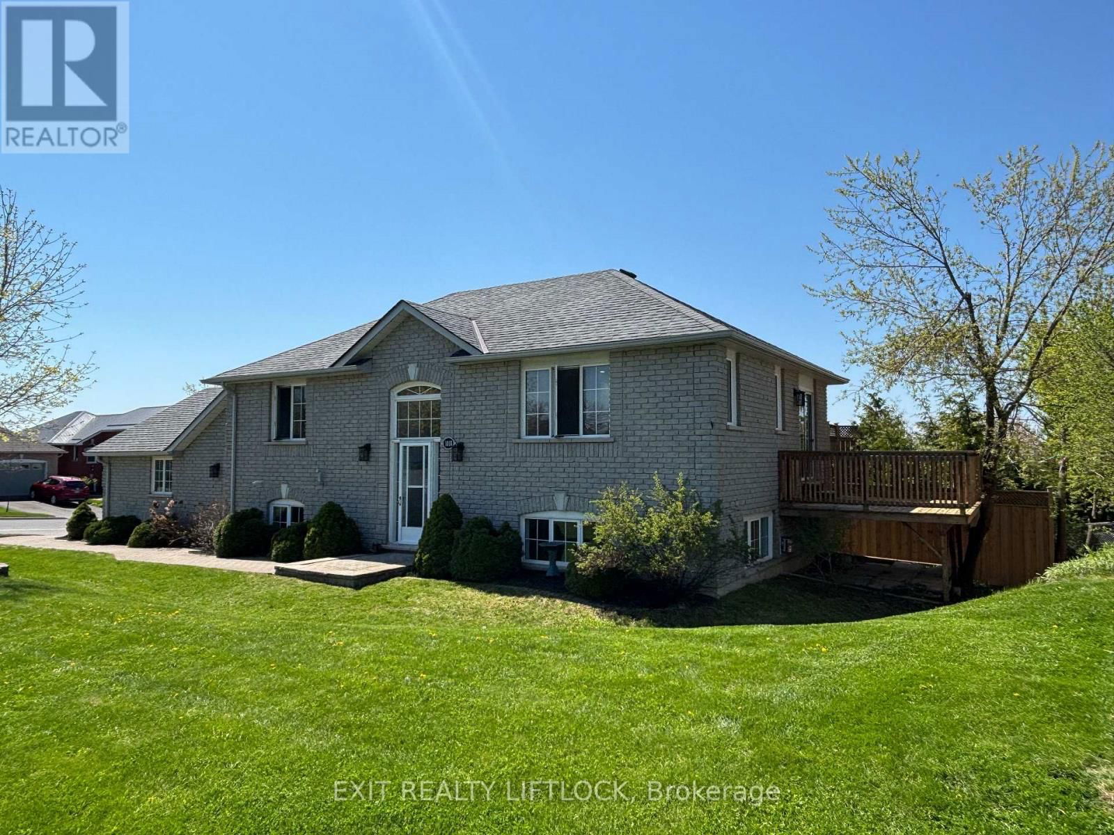 1018 BAKER STREET Image 1
