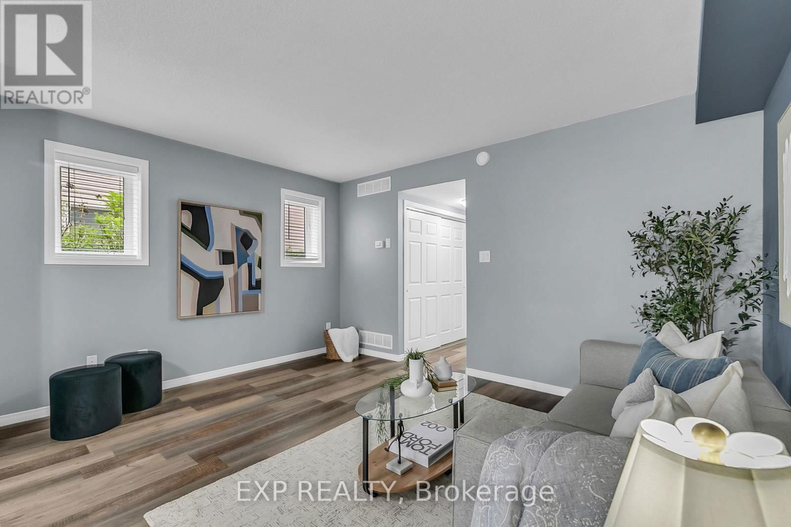 12C - 50 HOWE DRIVE Image 8