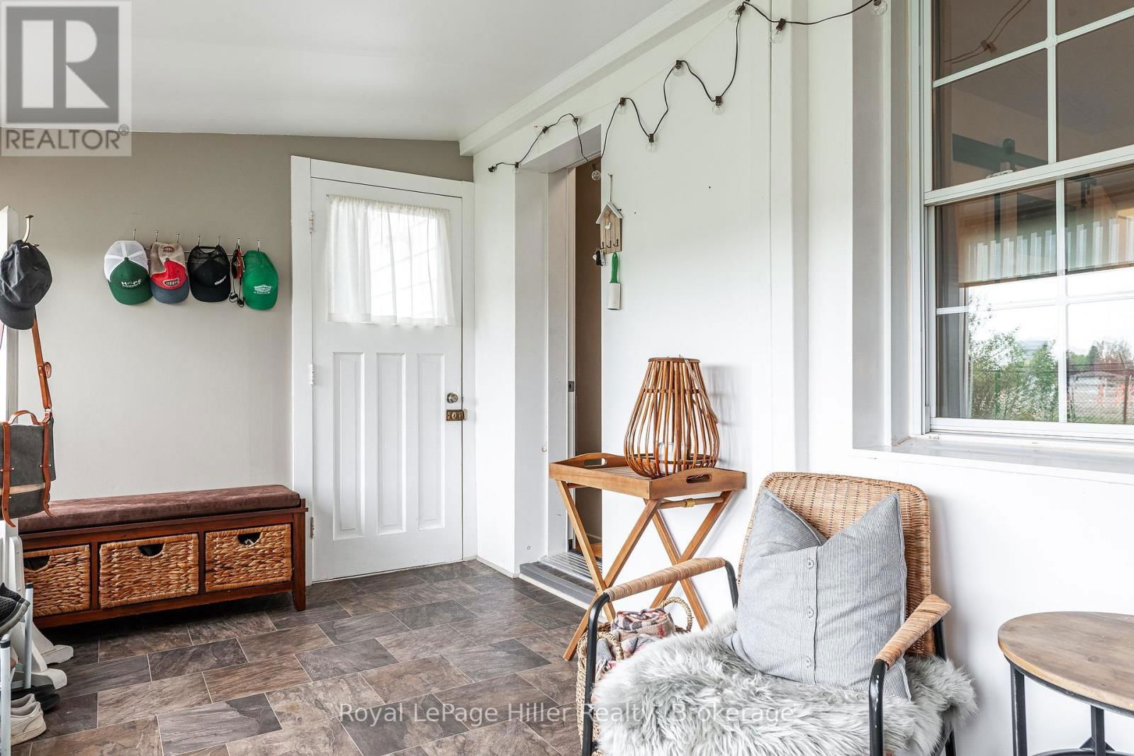 20 CORIANO STREET Image 14