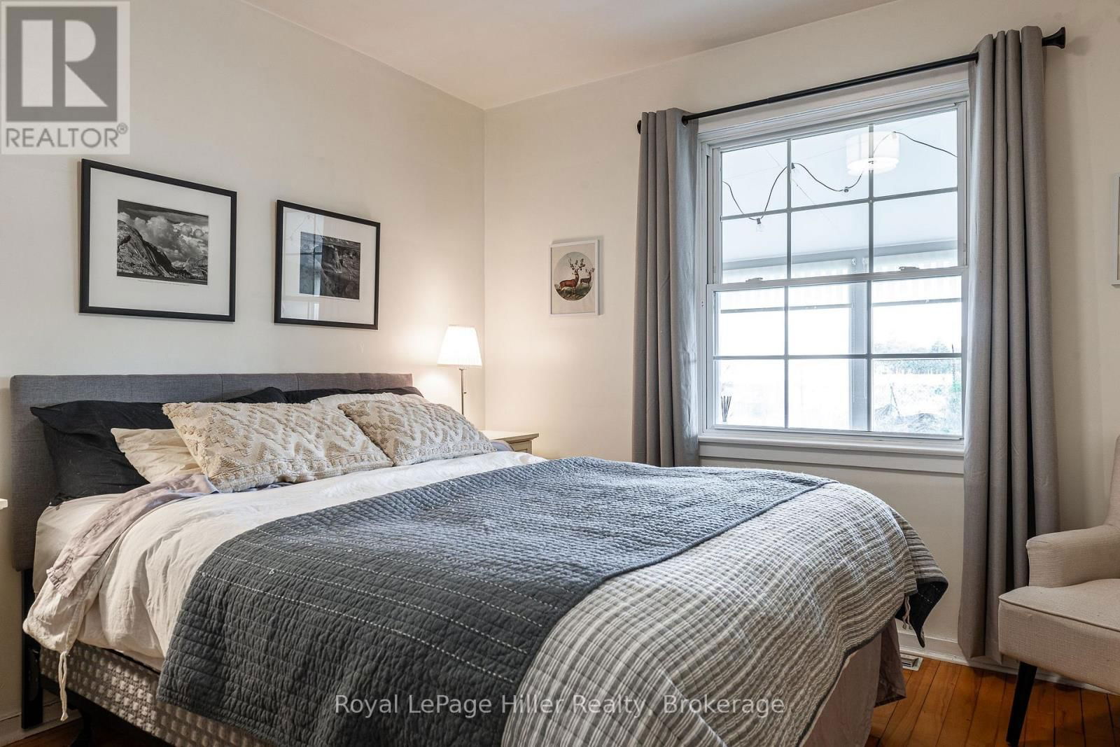 20 CORIANO STREET Image 21