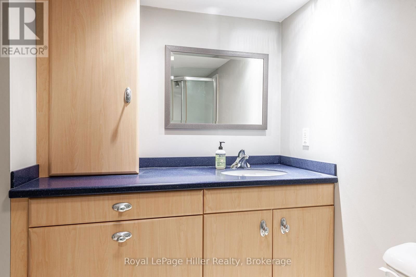 20 CORIANO STREET Image 29