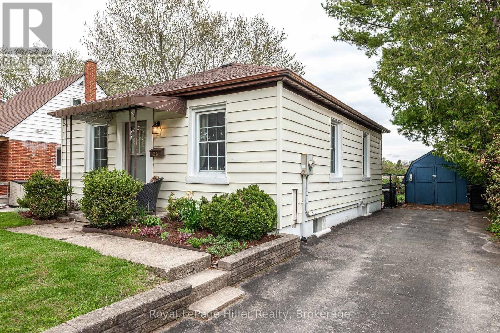 20 CORIANO STREET Image 31