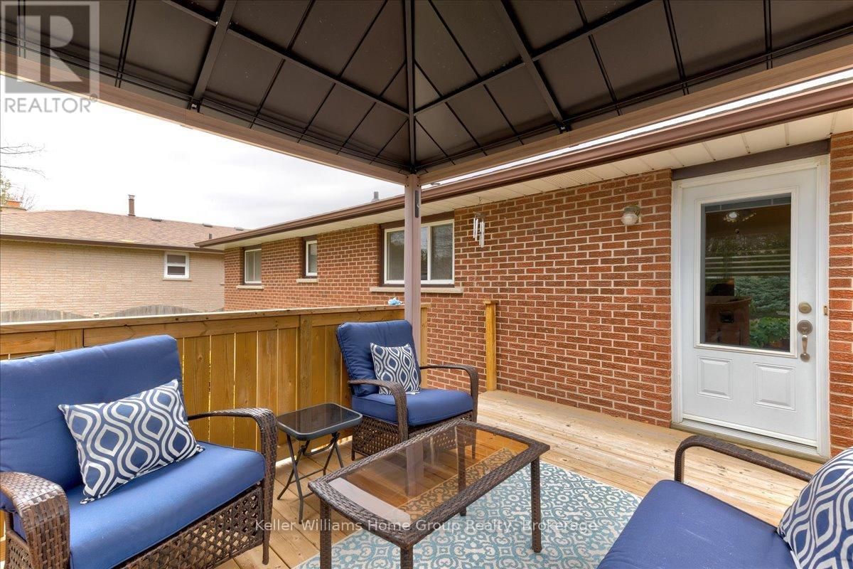 18 MATTHEW DRIVE Image 35