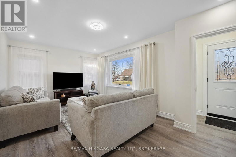 Tertiary Property View