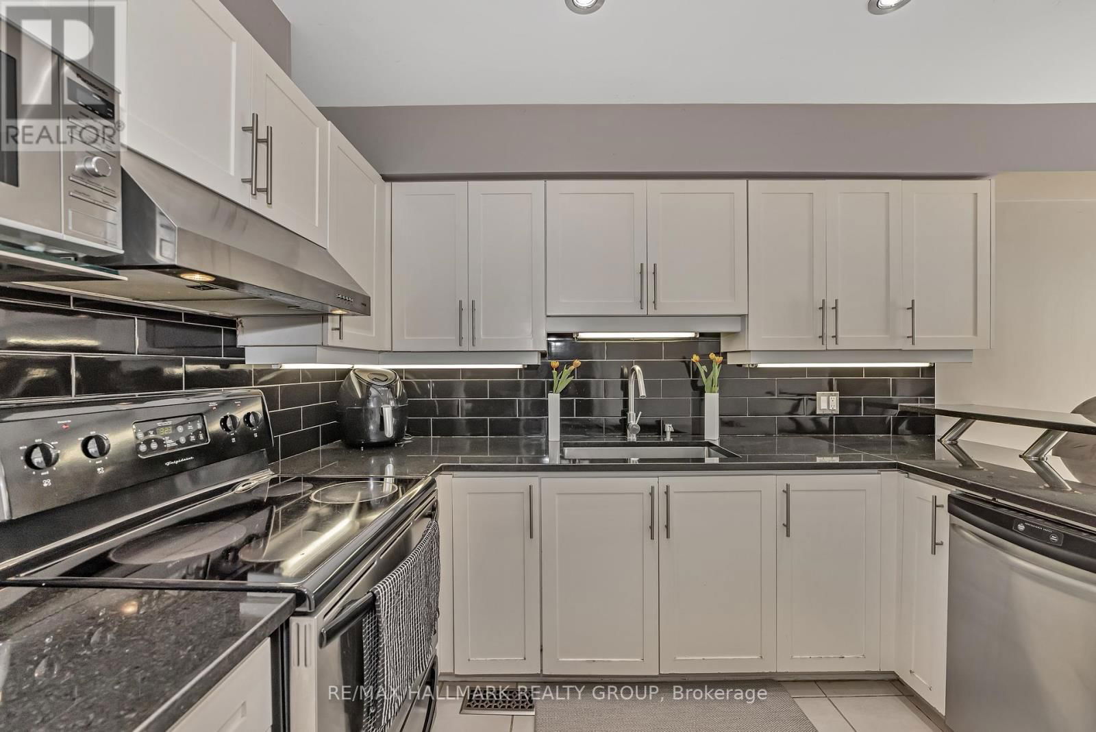 4193 OWL VALLEY DRIVE Image 18