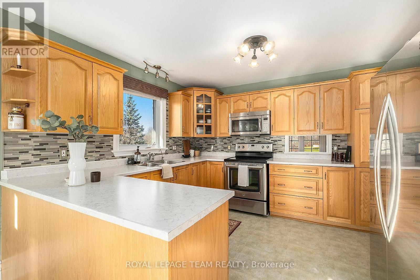 14 GARRISON DRIVE Image 13