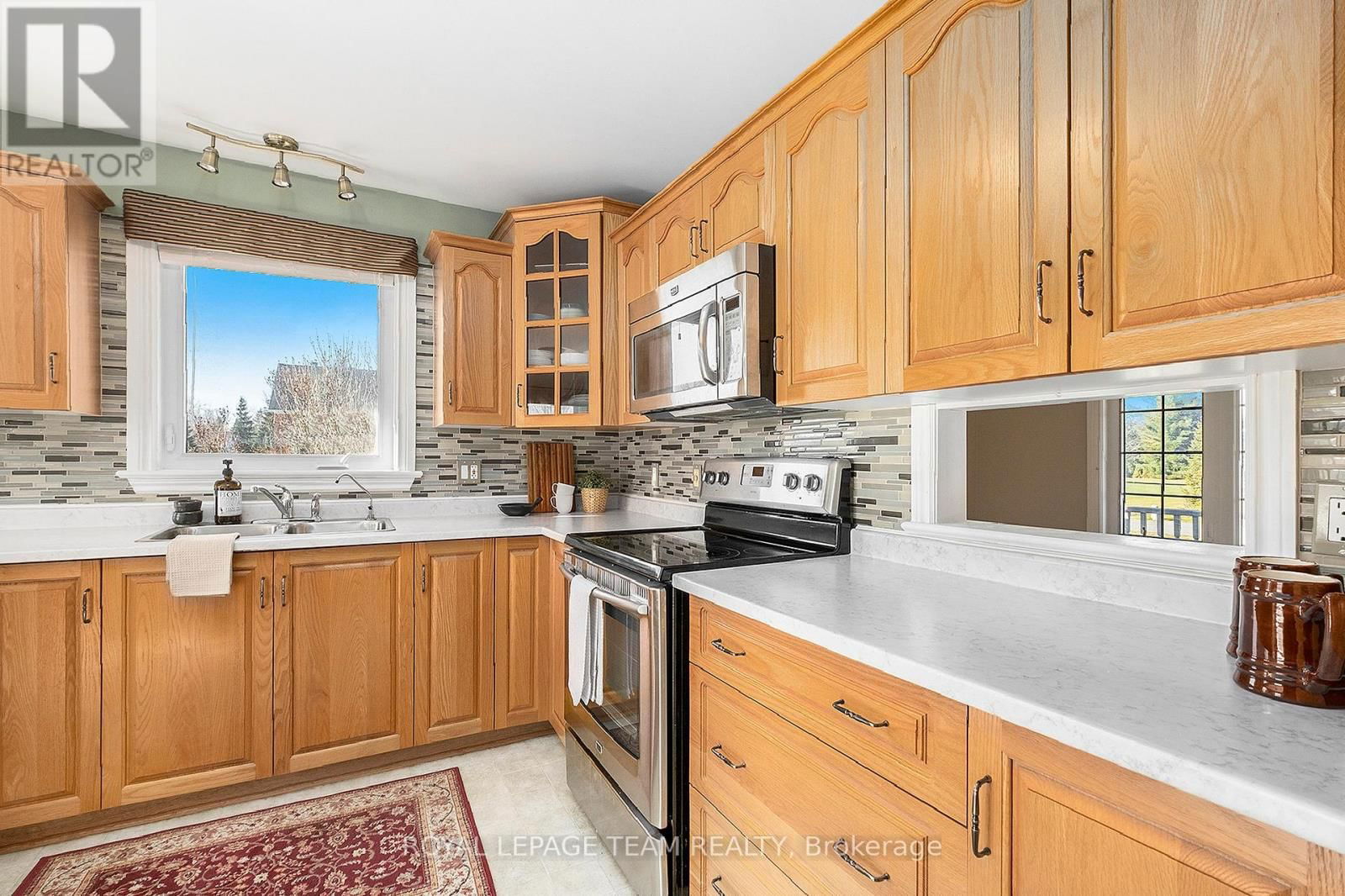 14 GARRISON DRIVE Image 15