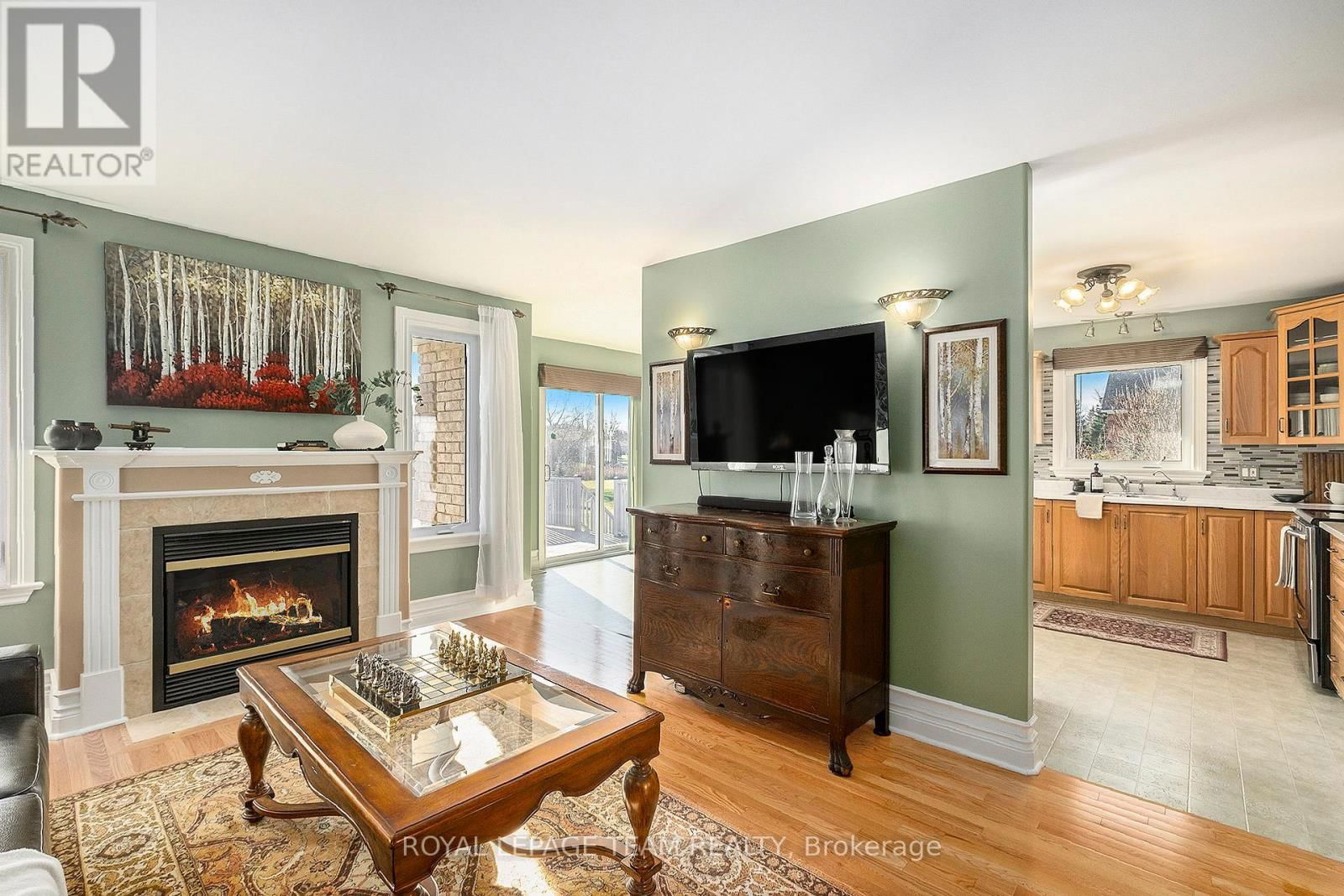 14 GARRISON DRIVE Image 17