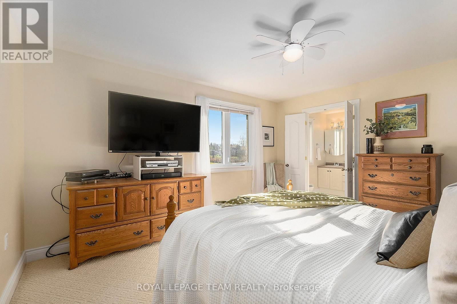 14 GARRISON DRIVE Image 20