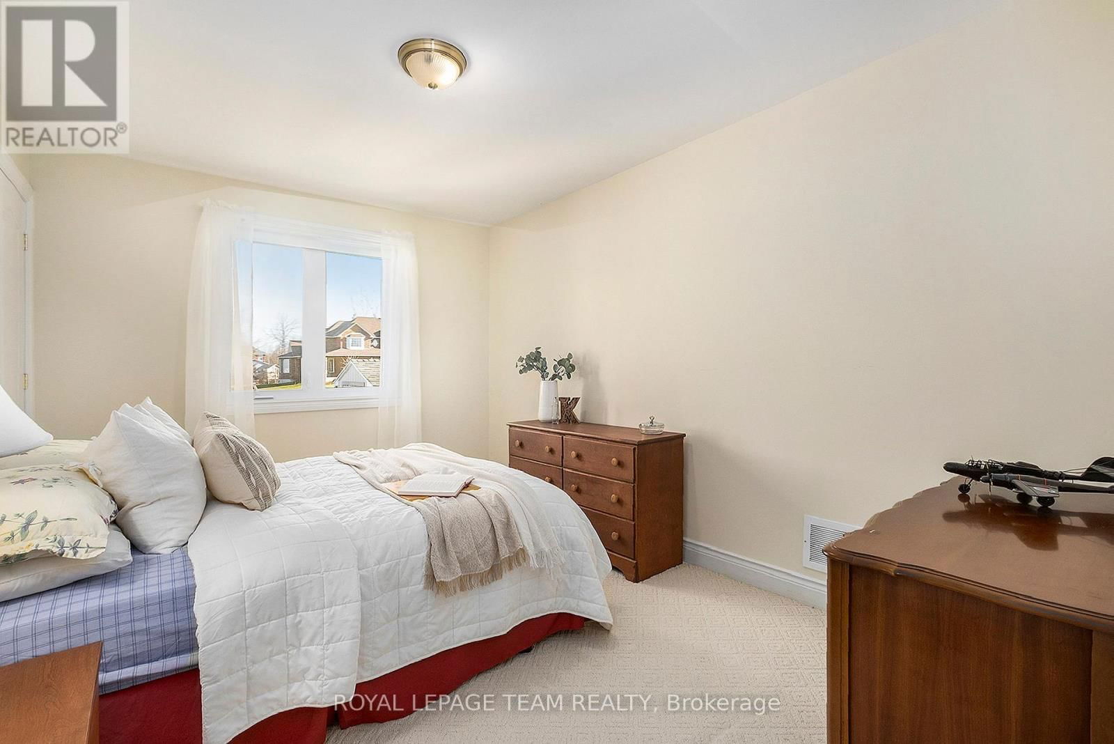 14 GARRISON DRIVE Image 24
