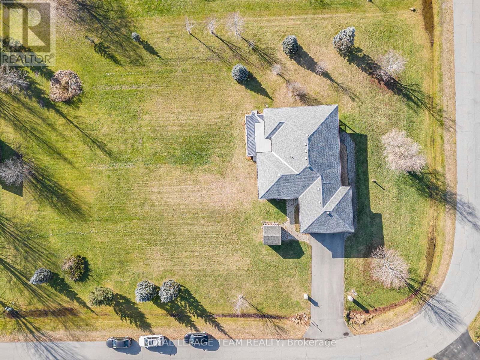 14 GARRISON DRIVE Image 41
