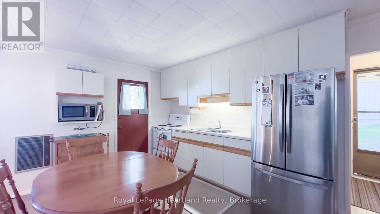 83815B DICKSON STREET Image 10