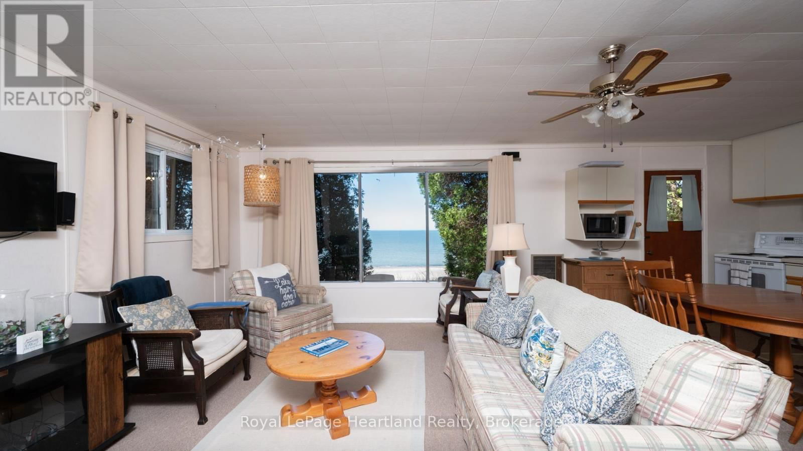 83815B DICKSON STREET Image 16