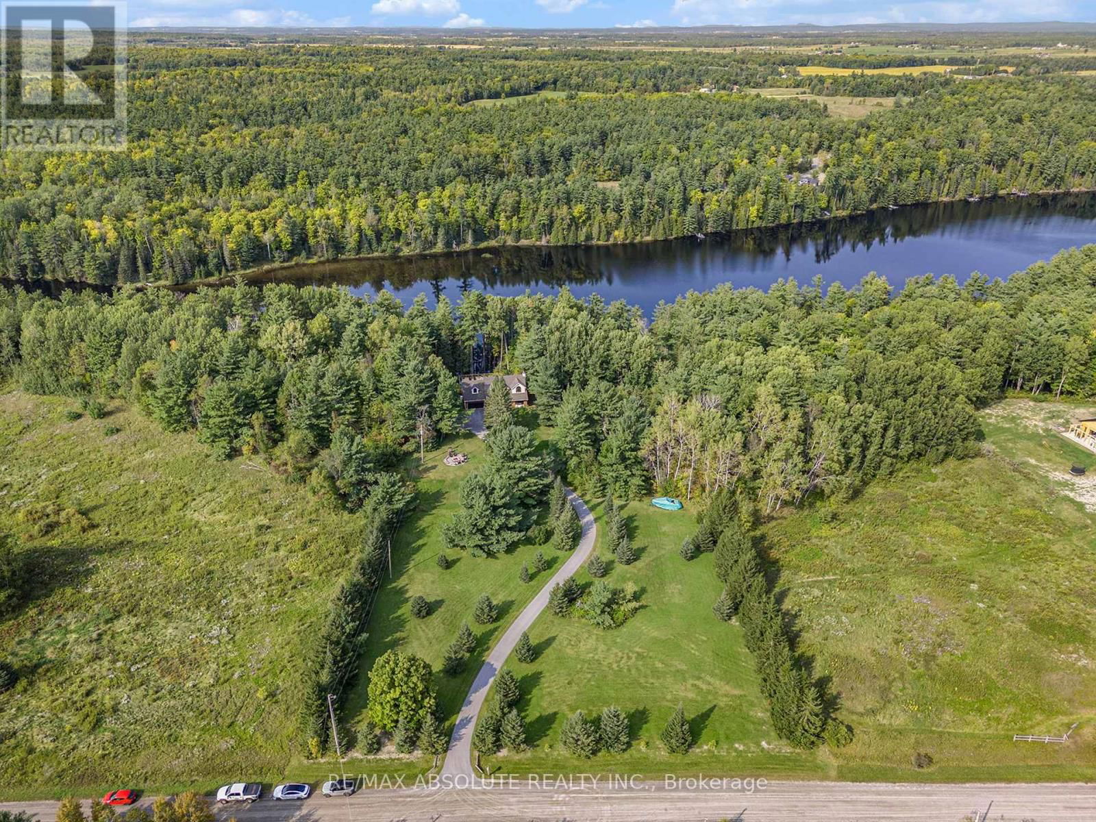 76 HIDDEN RIVER ROAD Image 43