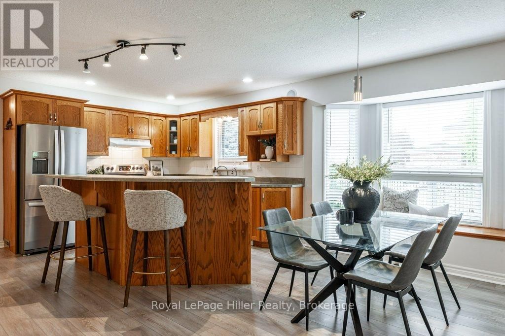 176 FRANKLIN DRIVE Image 12