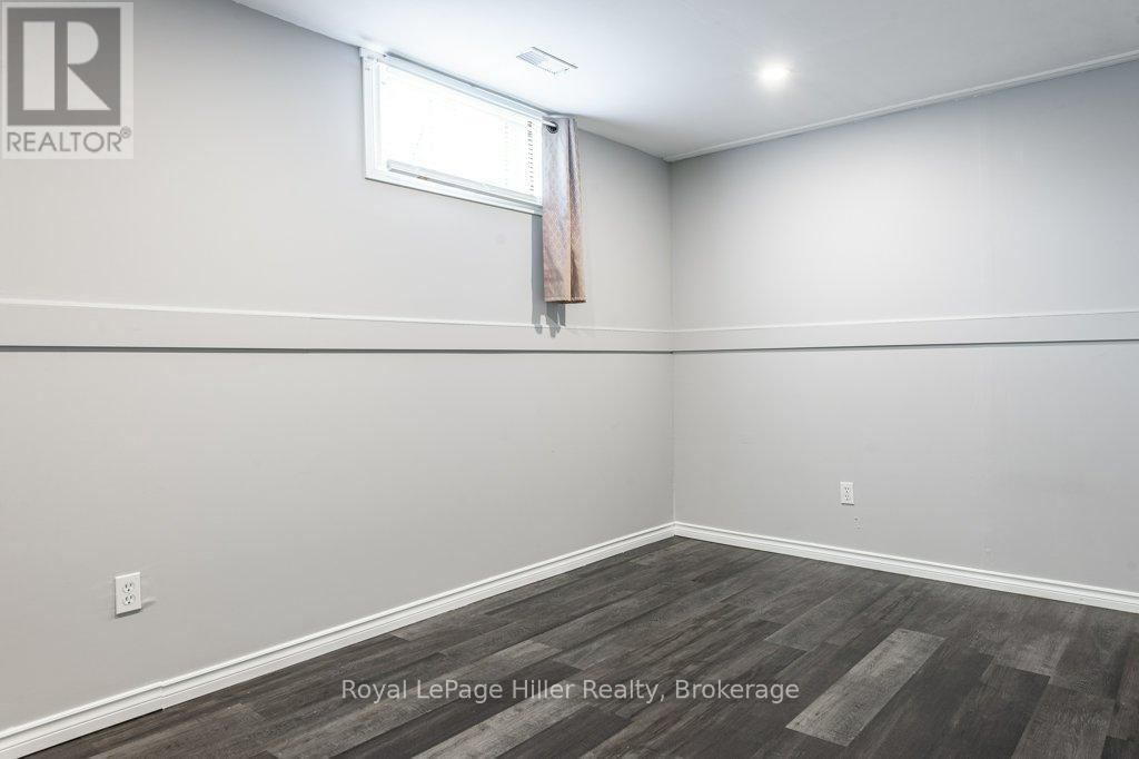 176 FRANKLIN DRIVE Image 28