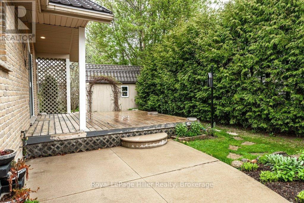 176 FRANKLIN DRIVE Image 39