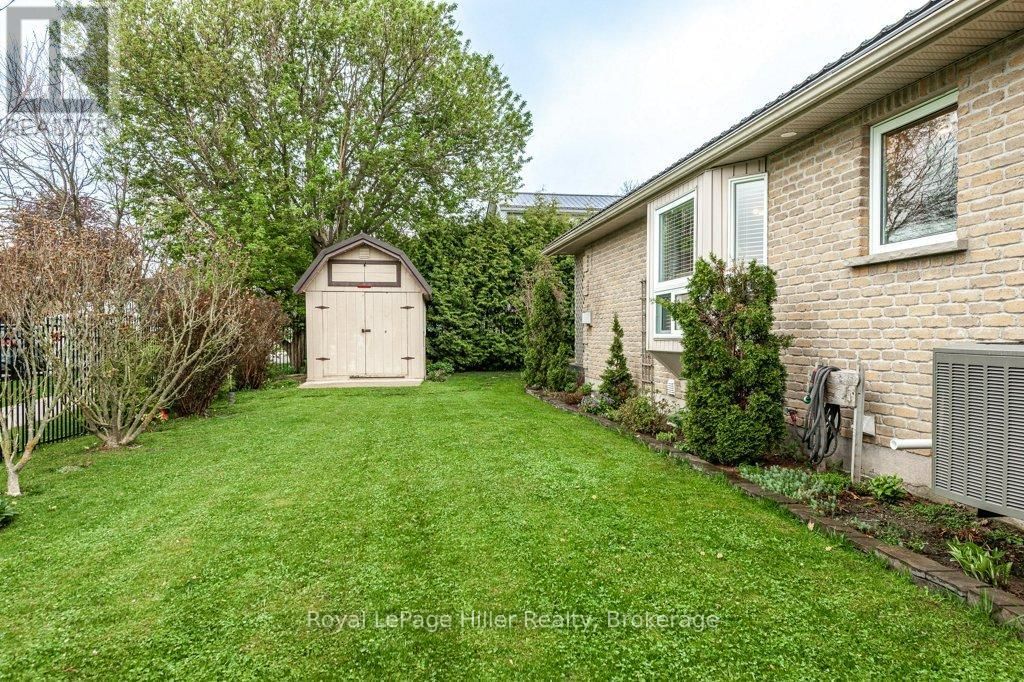 176 FRANKLIN DRIVE Image 43
