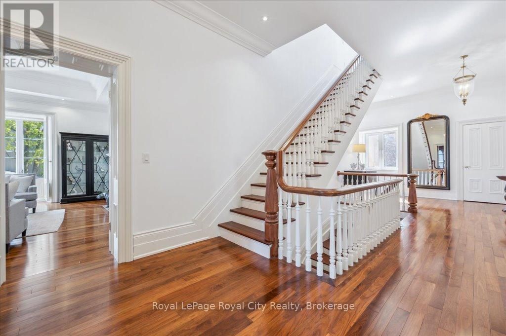 15 - 25 MANOR PARK CRESCENT Image 17