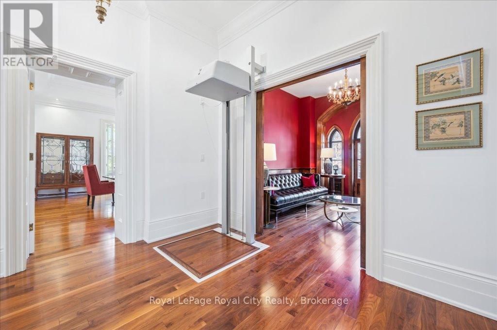 15 - 25 MANOR PARK CRESCENT Image 18