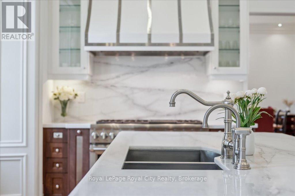 15 - 25 MANOR PARK CRESCENT Image 4