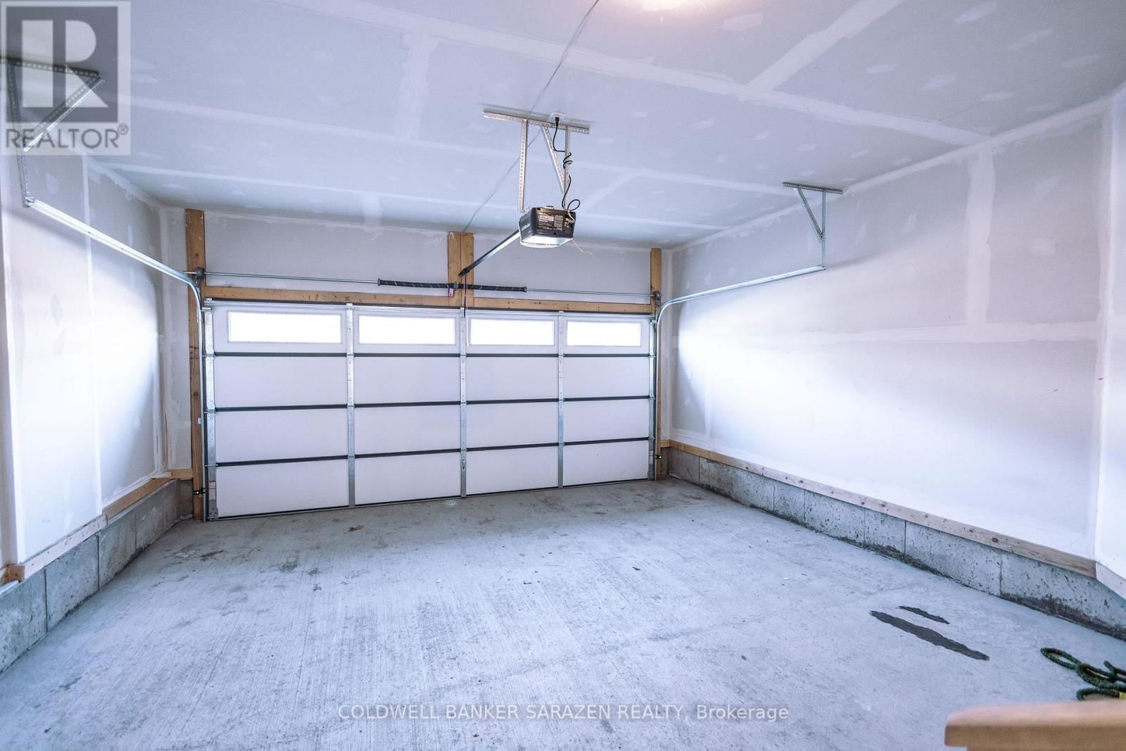 240 DAGENHAM STREET Image 18