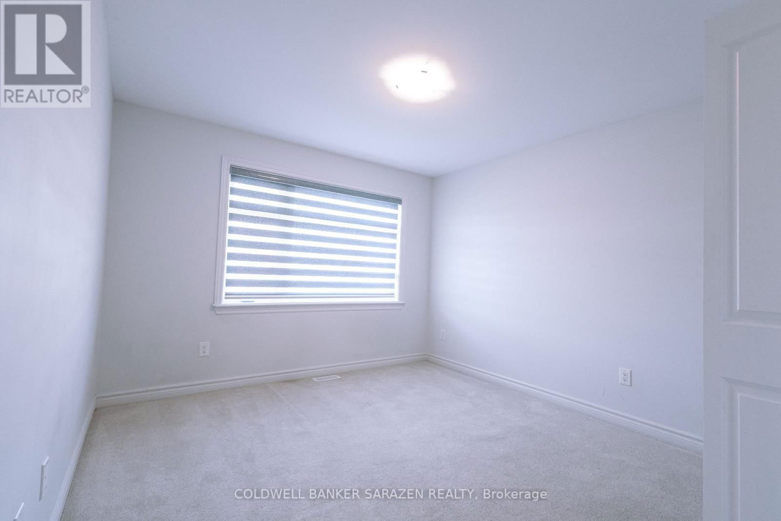 240 DAGENHAM STREET Image 32