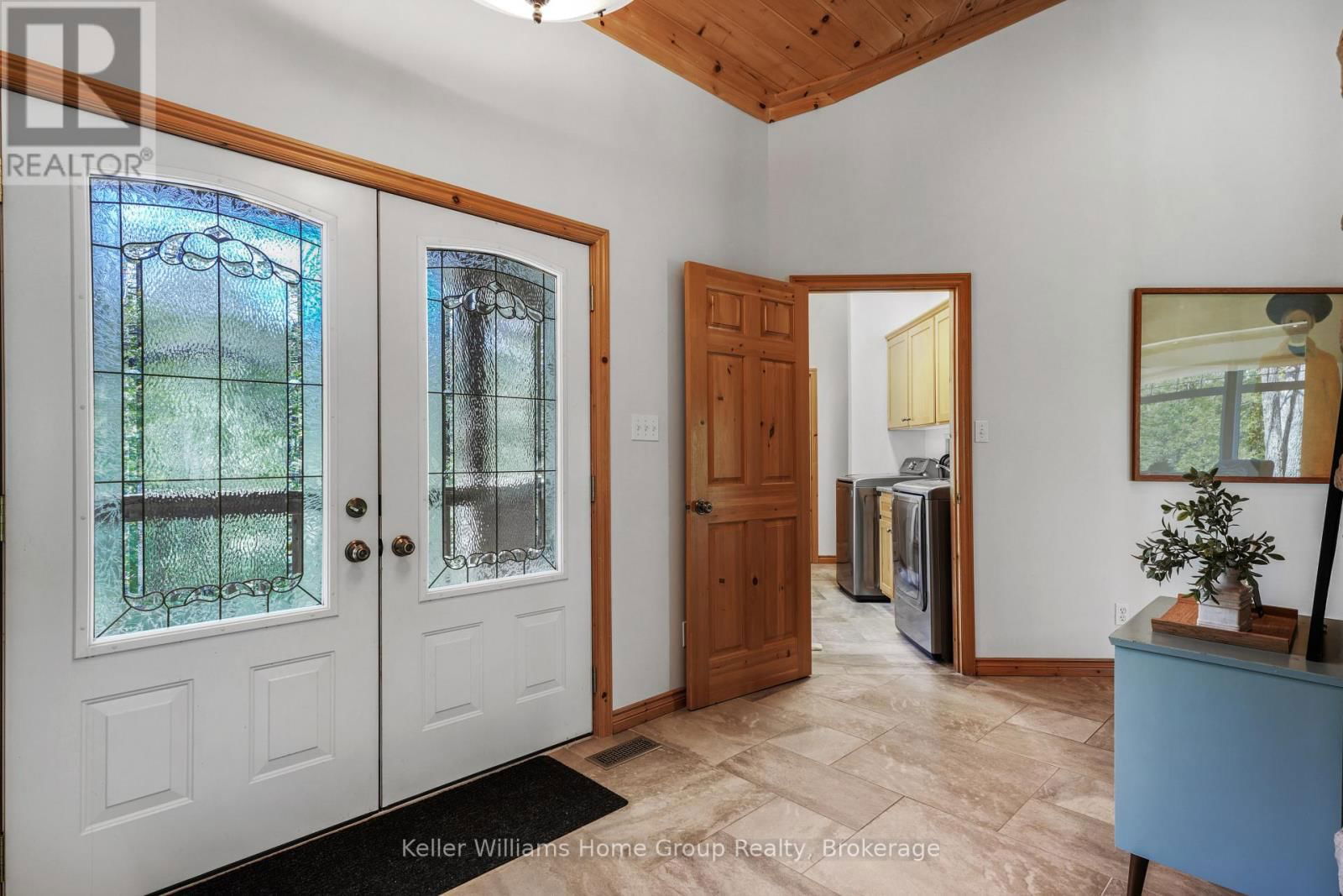 124 NELSON DRIVE Image 12