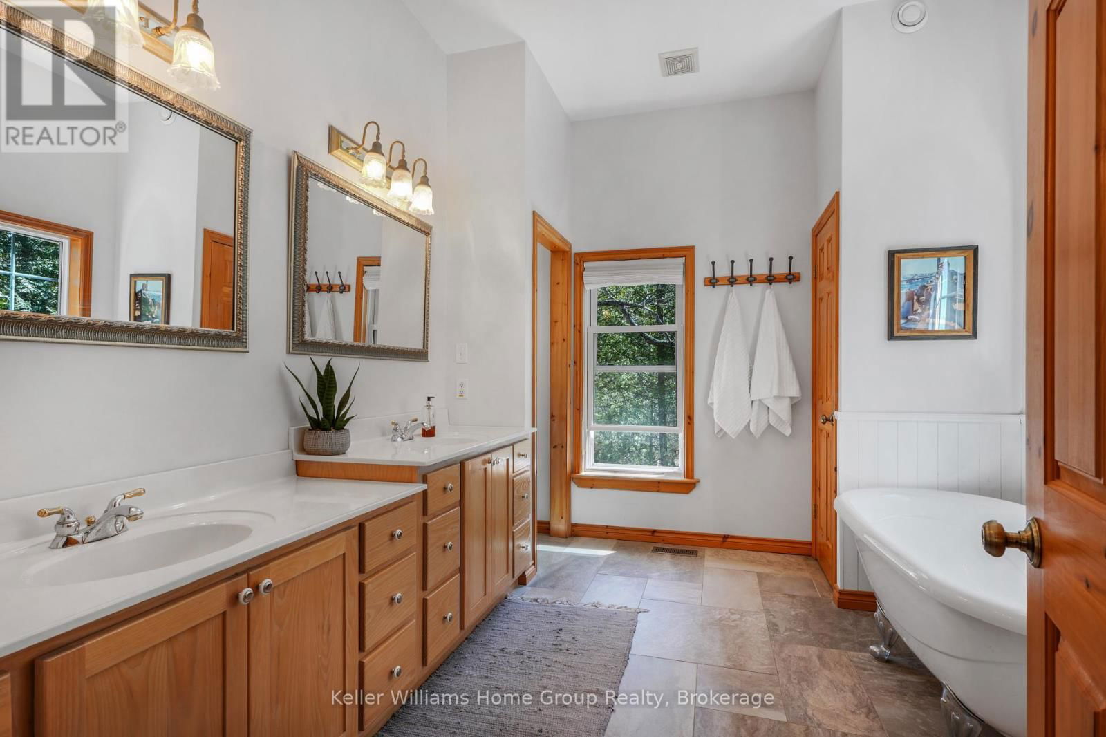 124 NELSON DRIVE Image 26