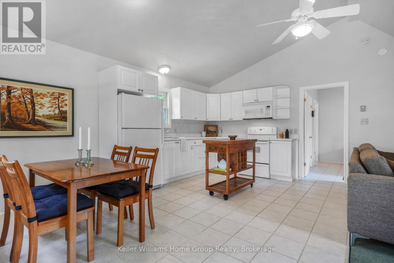 124 NELSON DRIVE Image 31