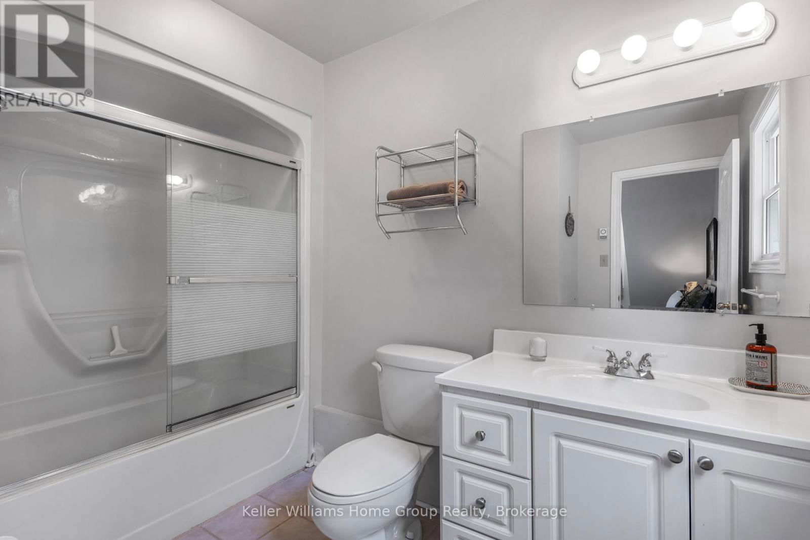124 NELSON DRIVE Image 34