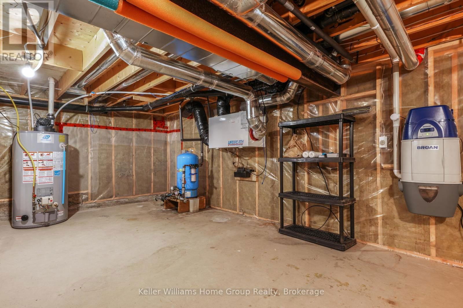 124 NELSON DRIVE Image 35