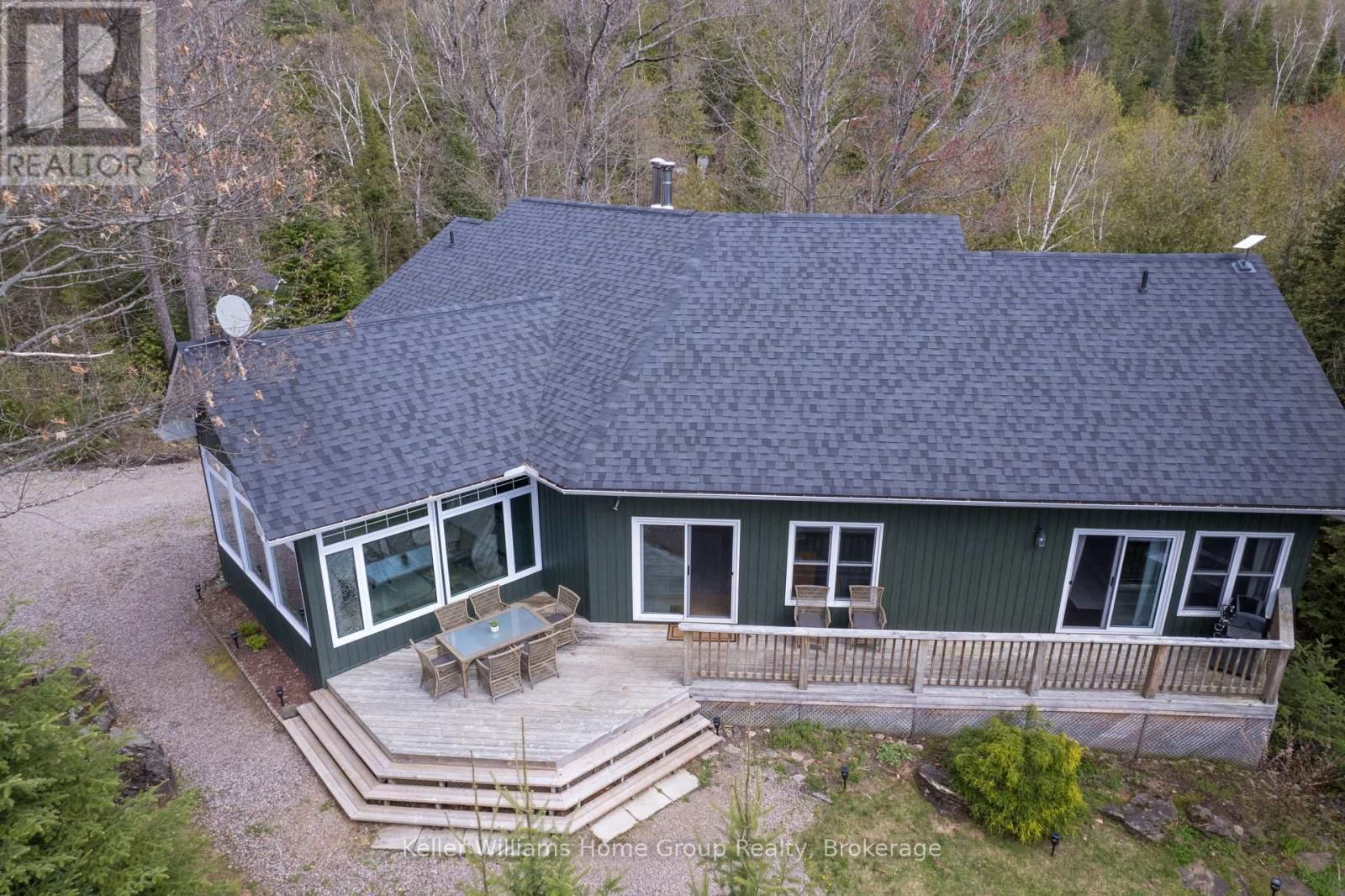 124 NELSON DRIVE Image 42