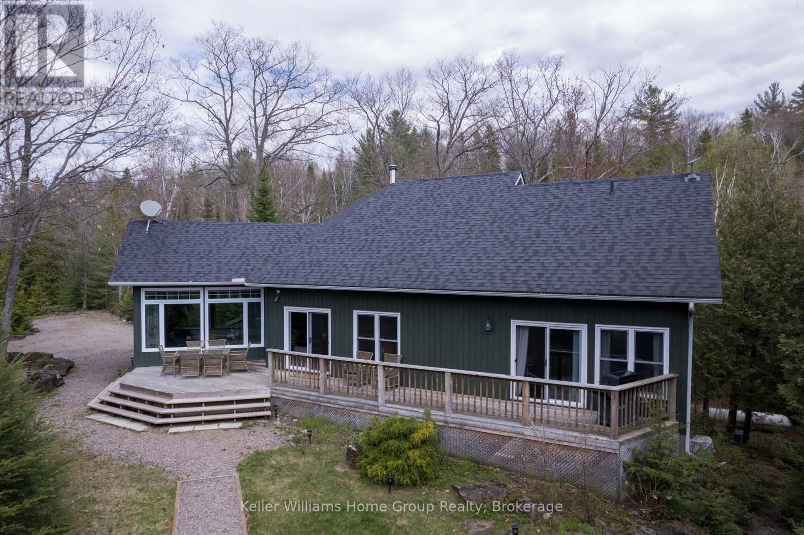 124 NELSON DRIVE Image 45
