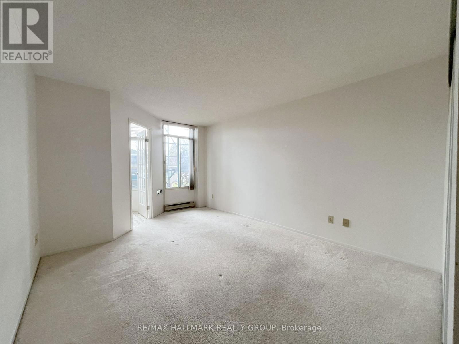 221 - 1025 GRENON AVENUE Image 11
