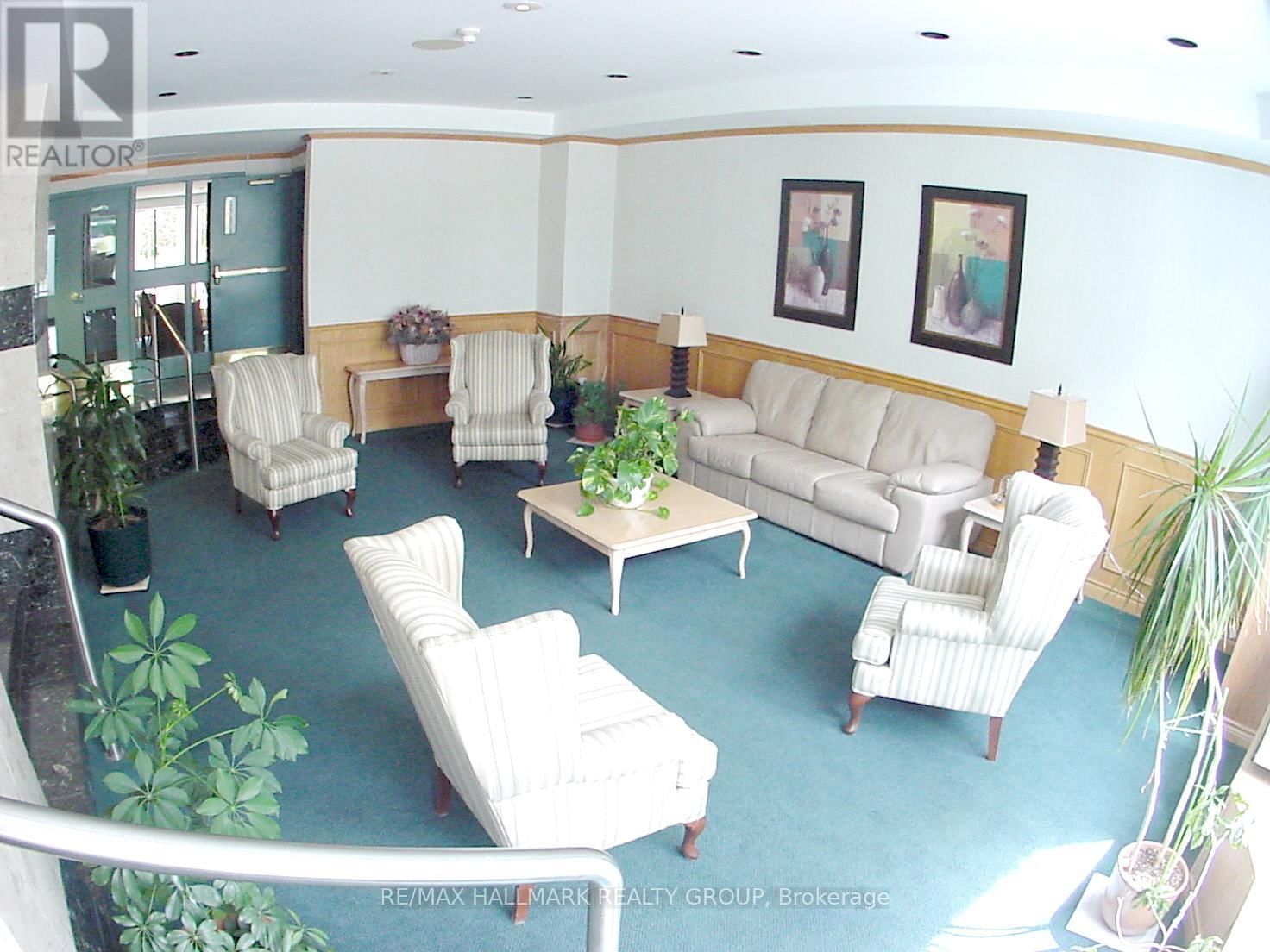 221 - 1025 GRENON AVENUE Image 3