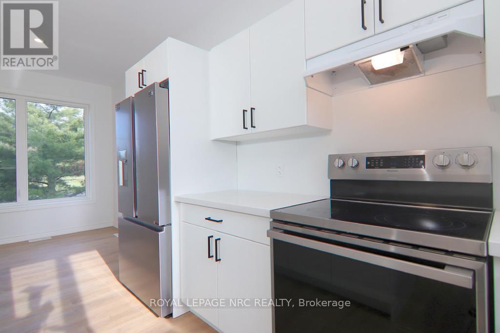 203 PARK STREET Image 23