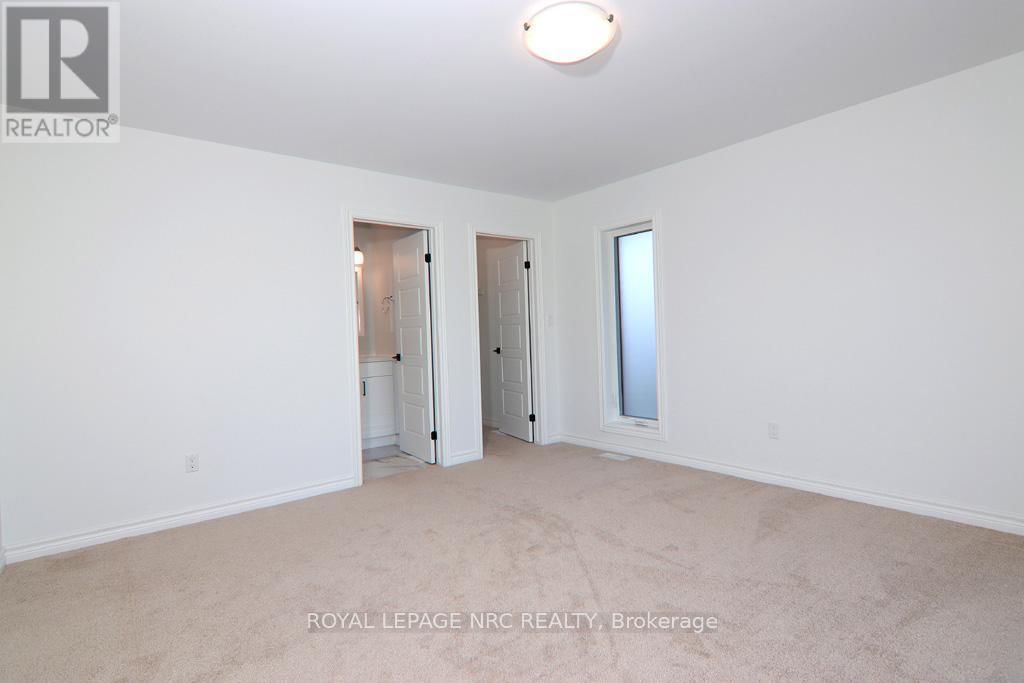 203 PARK STREET Image 37