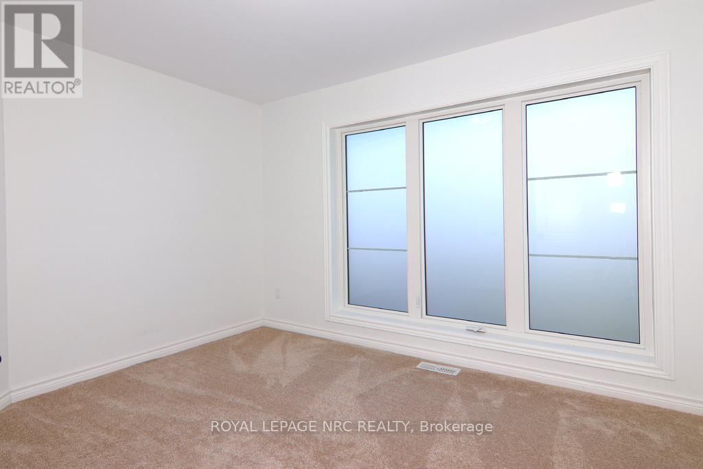 203 PARK STREET Image 46