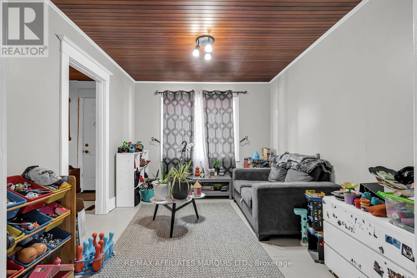 316 MCCONNELL AVENUE Image 19