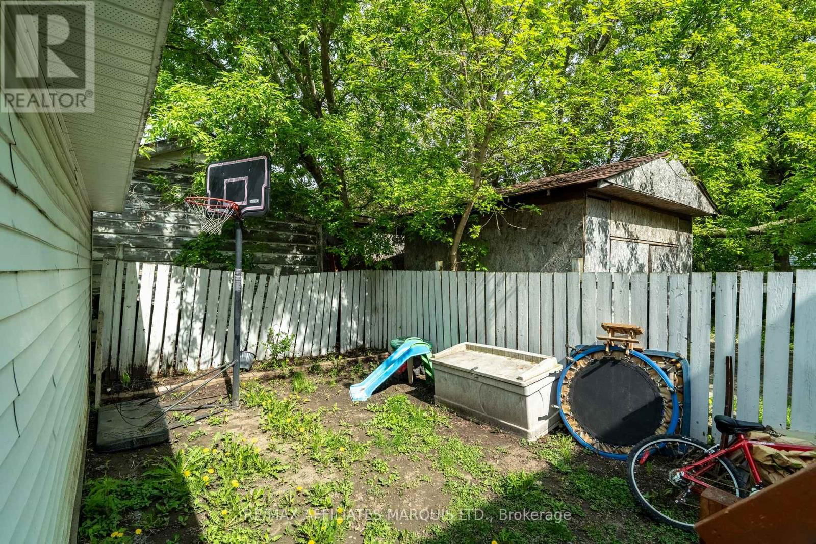 316 MCCONNELL AVENUE Image 23